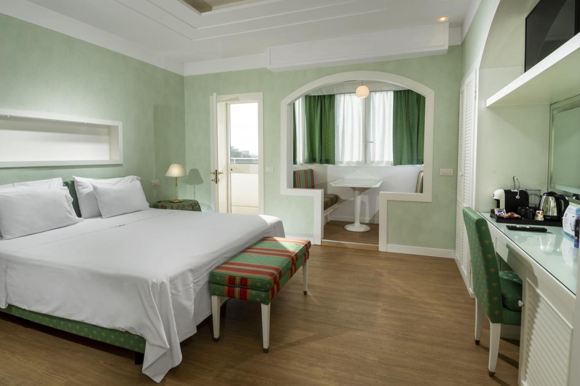 Hotel Estense Gatteo a Mare Luaran gambar